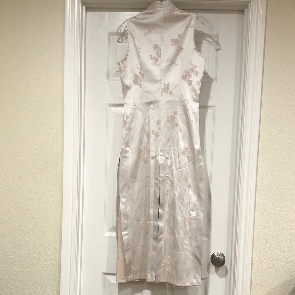 Sally USA Sleeveless Floral Satin Cheongsam Dress - Picture 14 of 17